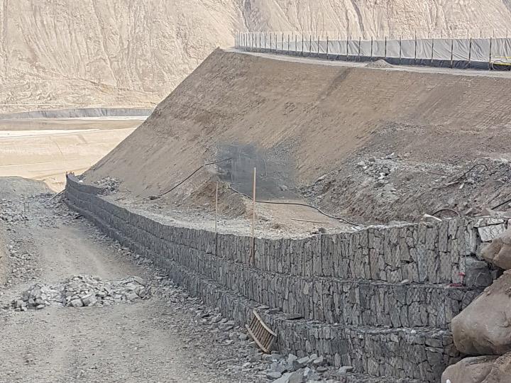 Gabion walls in Sotrami